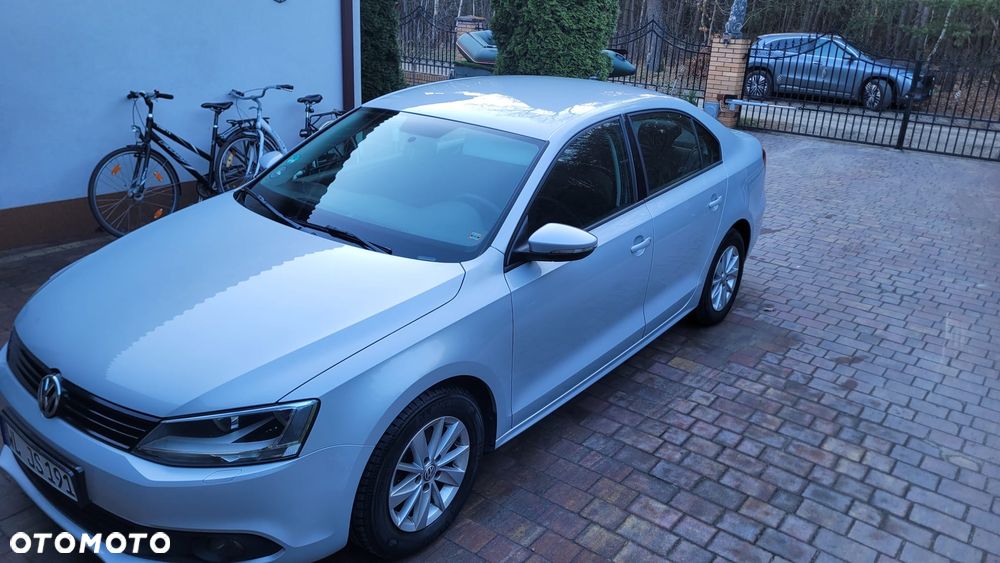 Volkswagen Jetta 1.2 TSI BlueMotion Technology Comfortline - 35