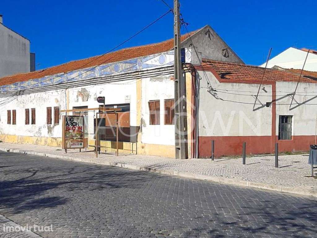 Terreno e Construção de Charme no Montijo, Prontos para Projeto Ino... - Grande imagem: 2/17