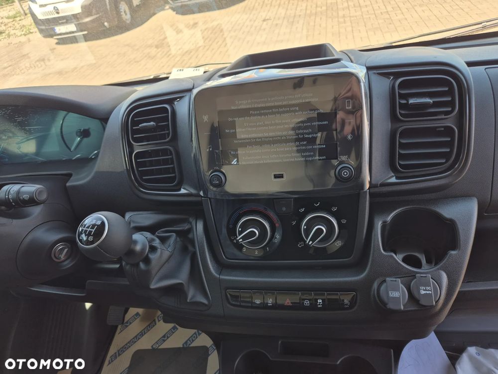 Peugeot Boxer Furgon L4H2 140KM FOTEL BUJANY/FULL LED/KAMERA - 10
