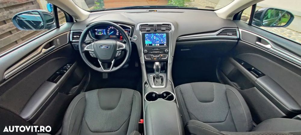 Ford Mondeo 2.0 HEV Titanium - 9