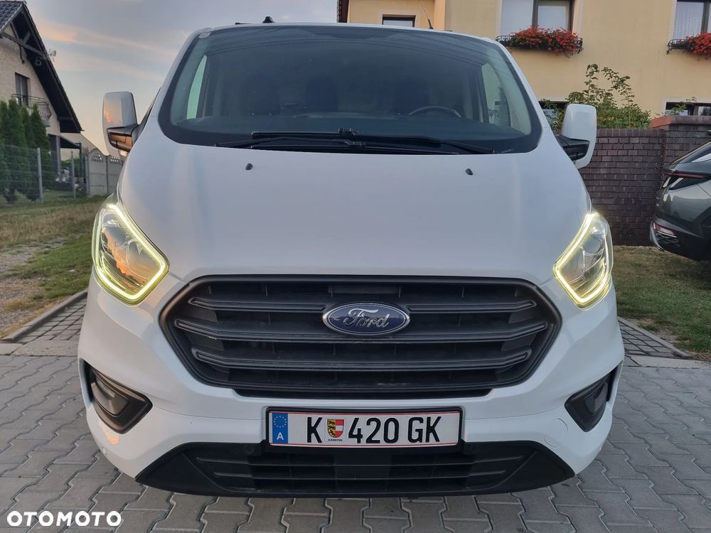 Ford Custom L2H1 - 2