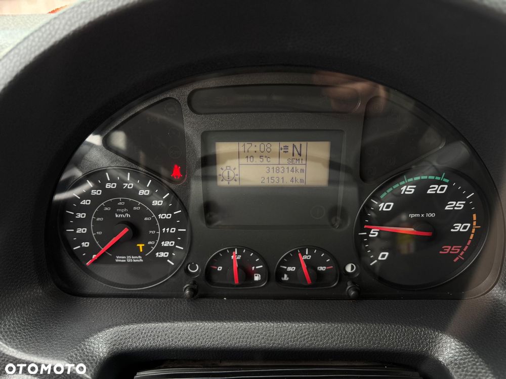 Iveco EUROCARGO 180E25 / Euro 6 / 4X2 / SKRZYNIOWY 7,5m + HDS HYVA HB150X UDŹWIG 5 200KG / STEROWNIE / RADIOWE / ROTATOR / AUTOMAT - 3