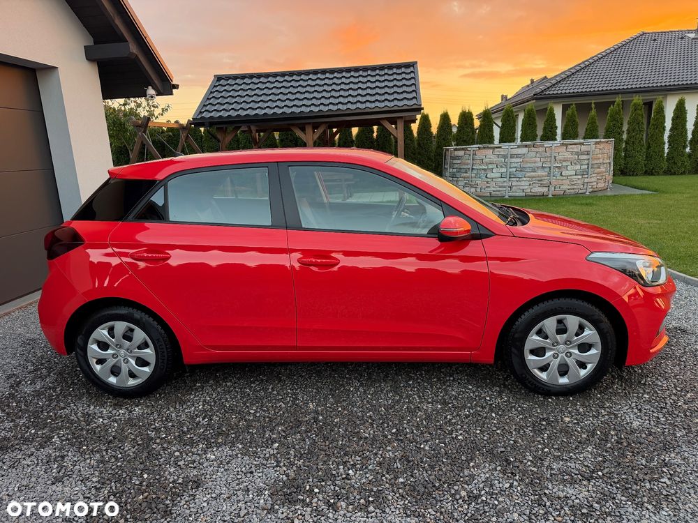 Hyundai i20 - 3