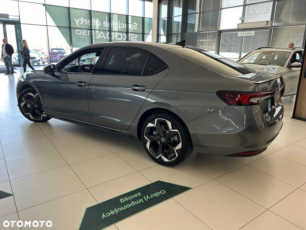Skoda Superb 2.0 TSI 4x4 Sportline DSG - 12