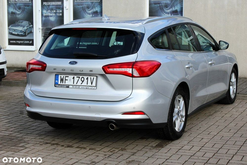 Ford Focus 1.0 EcoBoost Connected - 4