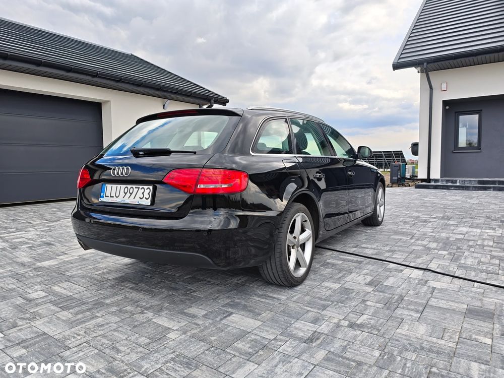Audi A4 Avant 2.0 TDI DPF multitronic Ambition - 4