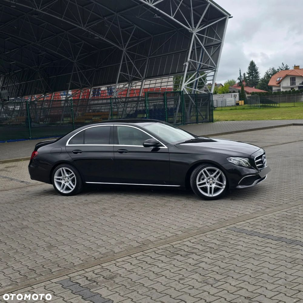 Mercedes-Benz Klasa E 220 d 9G-TRONIC AMG Line - 8