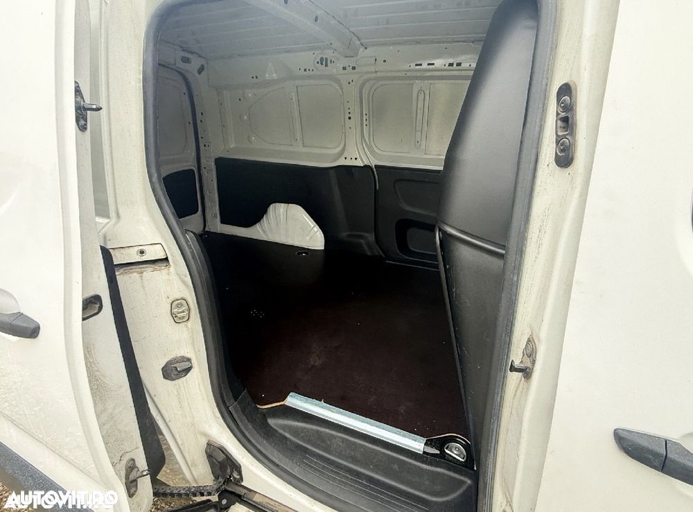 Opel Combo - 11