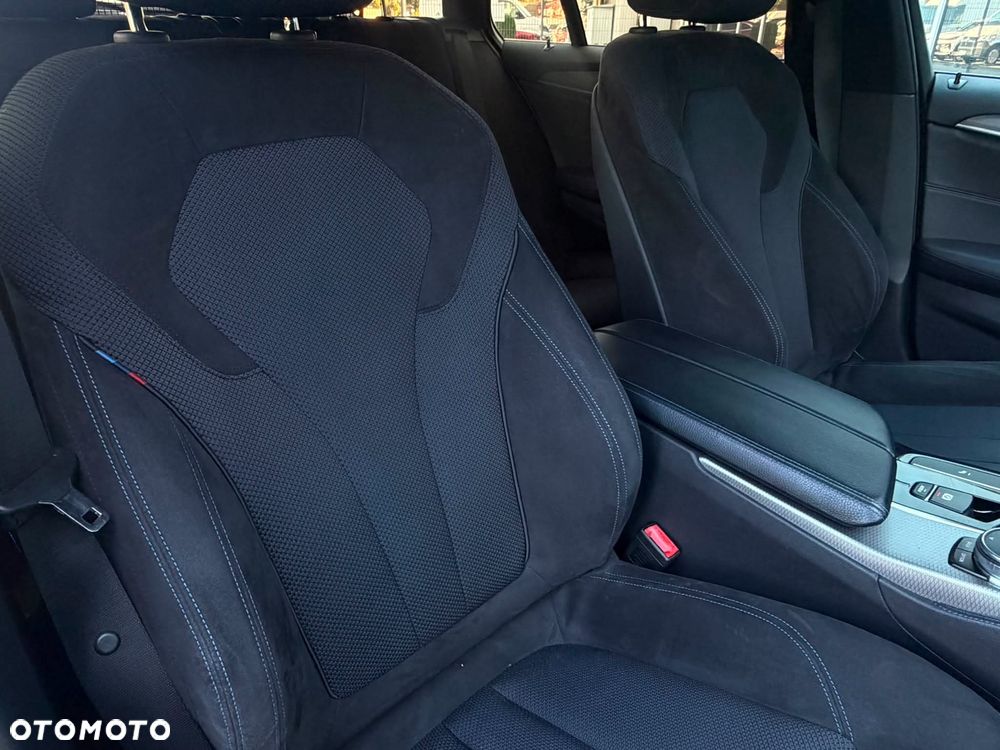 BMW Seria 5 525d M Sport sport - 8