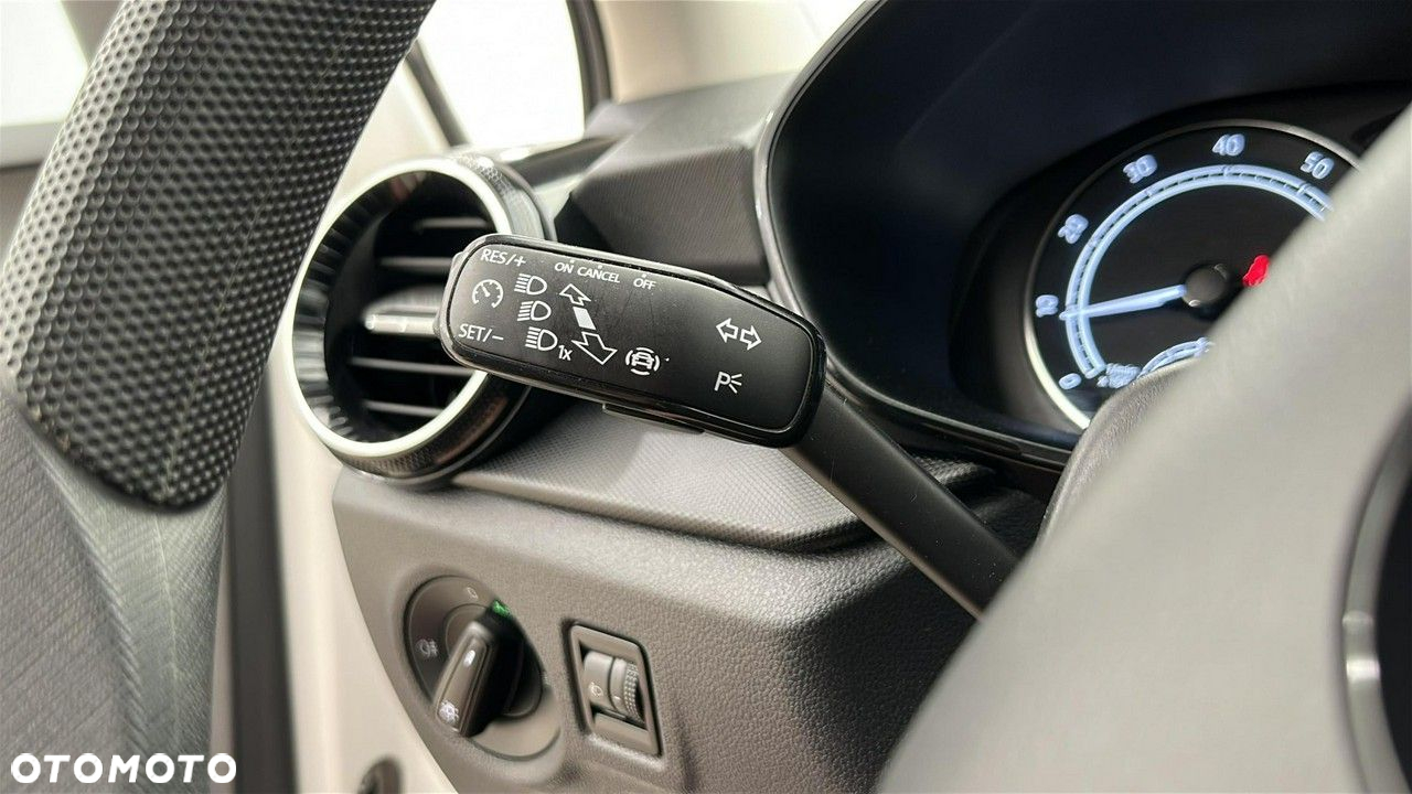 Skoda Fabia 1.0 Ambition - 23