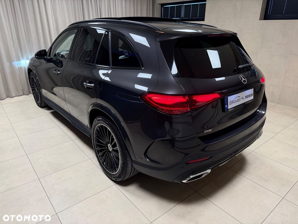 Mercedes-Benz GLC 300 4Matic 9G-TRONIC AMG Line - 10