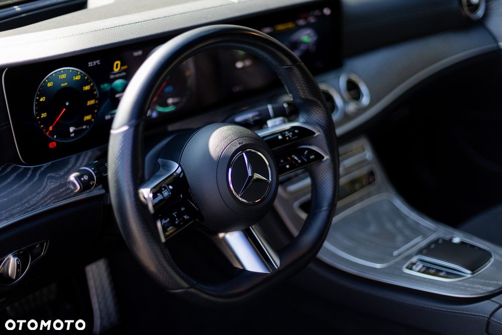 Mercedes-Benz Klasa E 300 de 4Matic 9G-TRONIC Night Edition - 11
