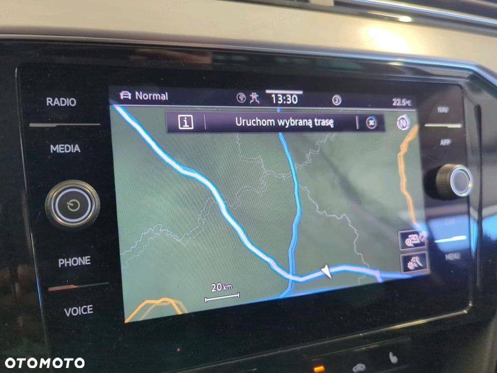 Volkswagen Passat 2.0 TSI Elegance DSG - 8