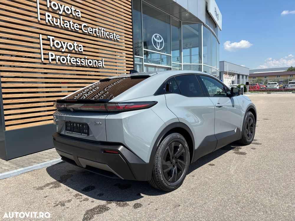 Toyota C-HR 72 kWh Dynamic Long Range - 8