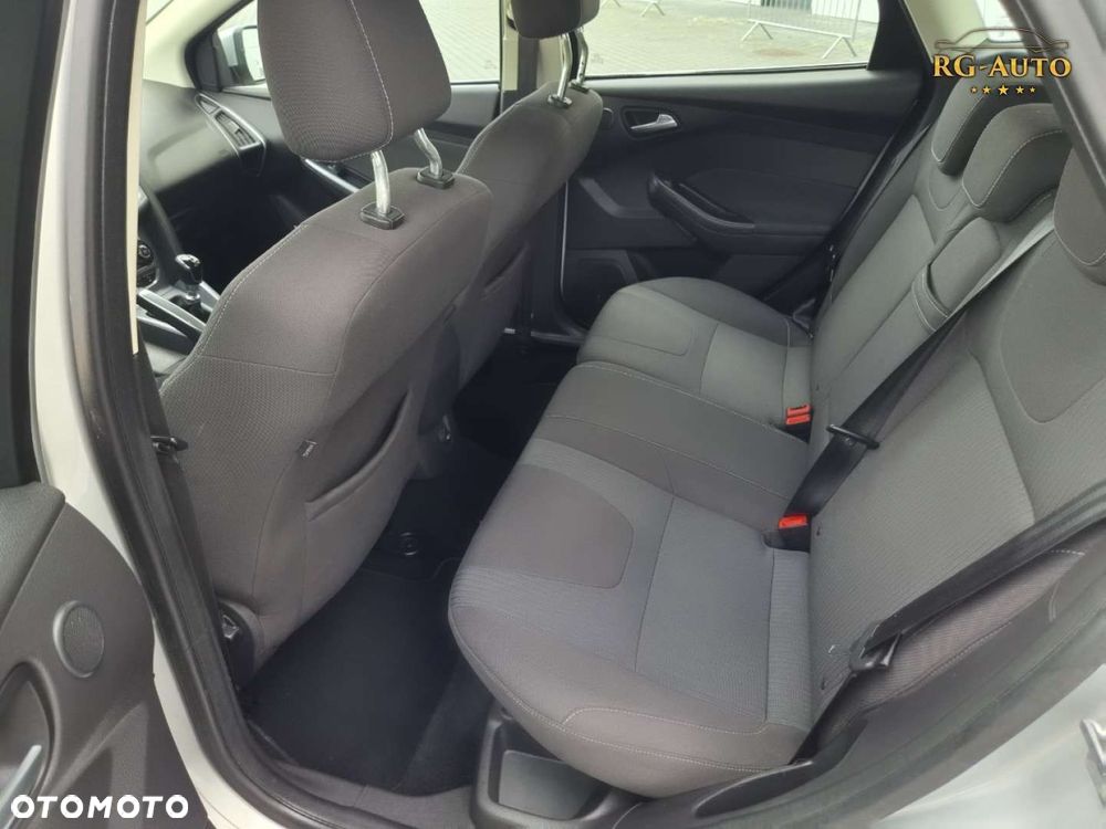 Ford Focus - 22