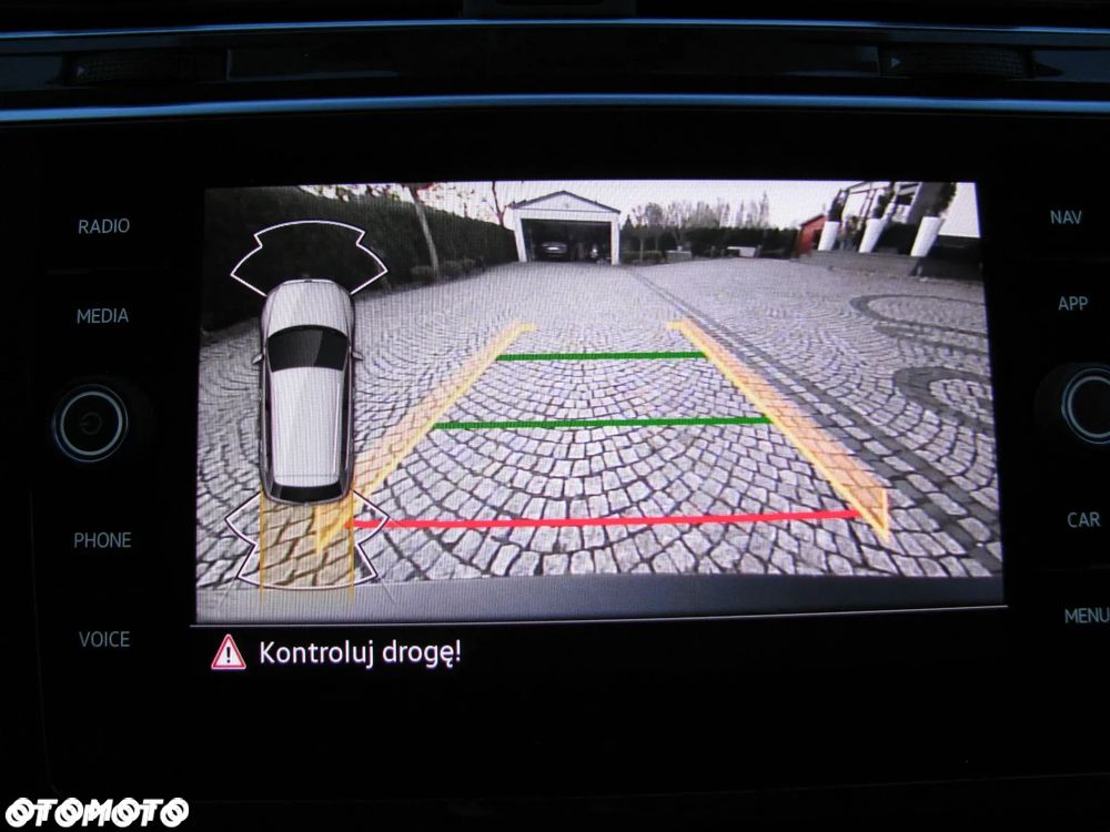 Volkswagen Tiguan 2.0 TDI SCR 4MotION DSG R-Line - 21