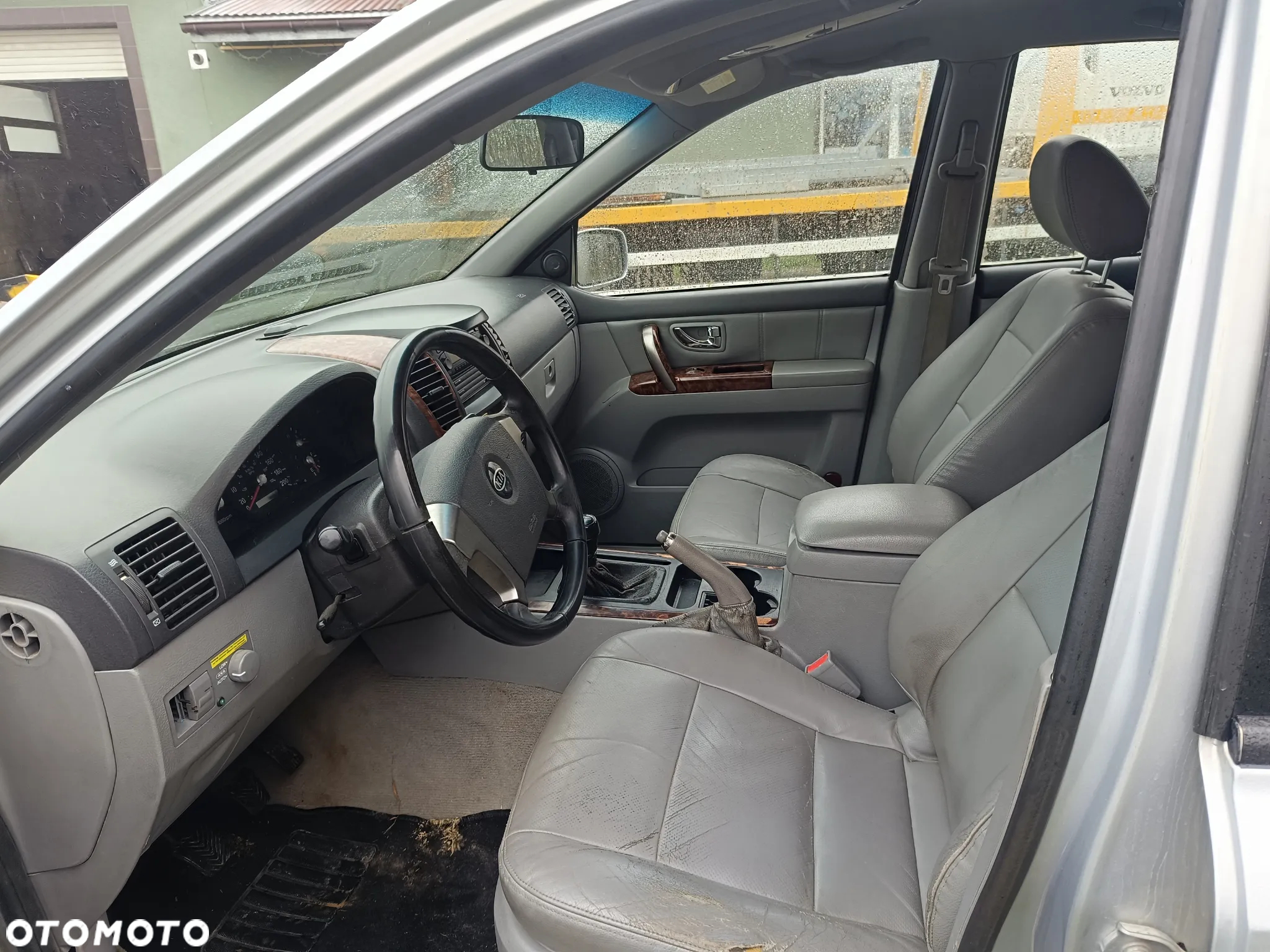 Kia Sorento - 9