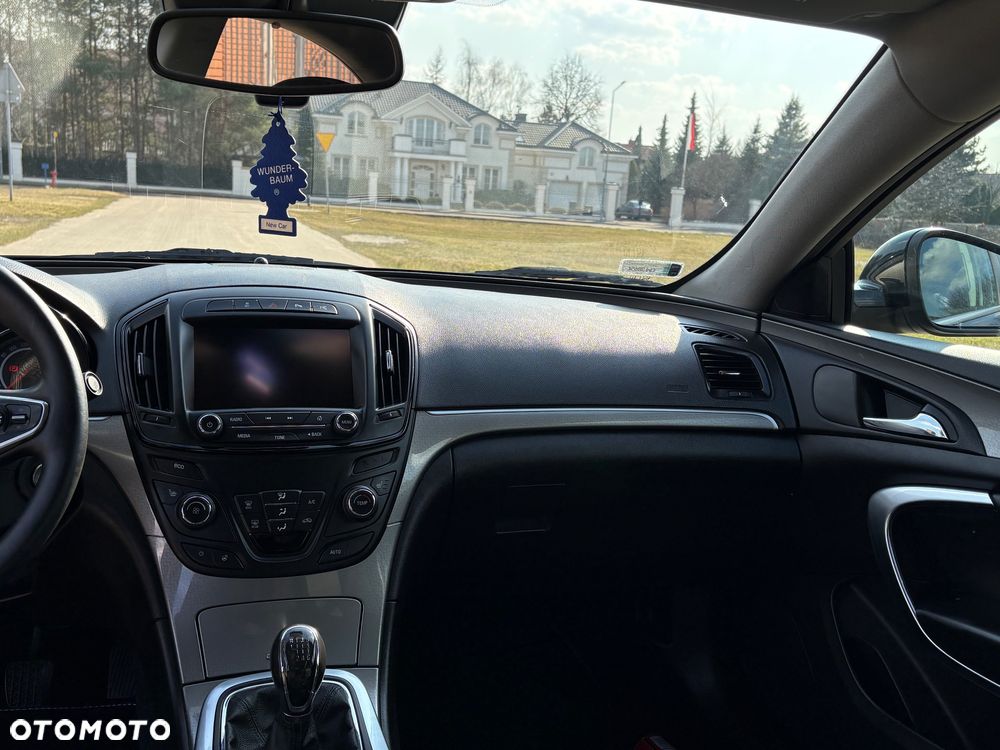 Opel Insignia 2.0 CDTI S&S - 11