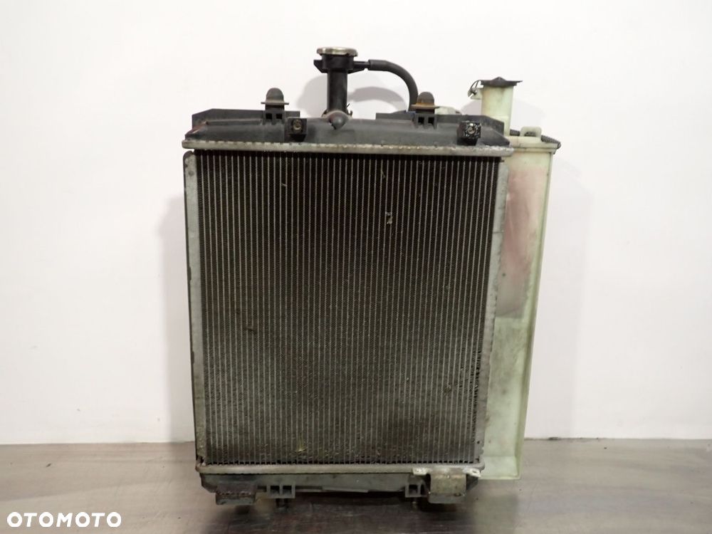 CHŁODNICA WODY WENTYLATOR TOYOTA AYGO I - 1