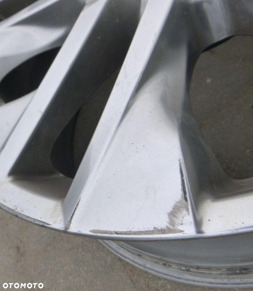 Toyota RAV4 Felga 19" 022928 - 4