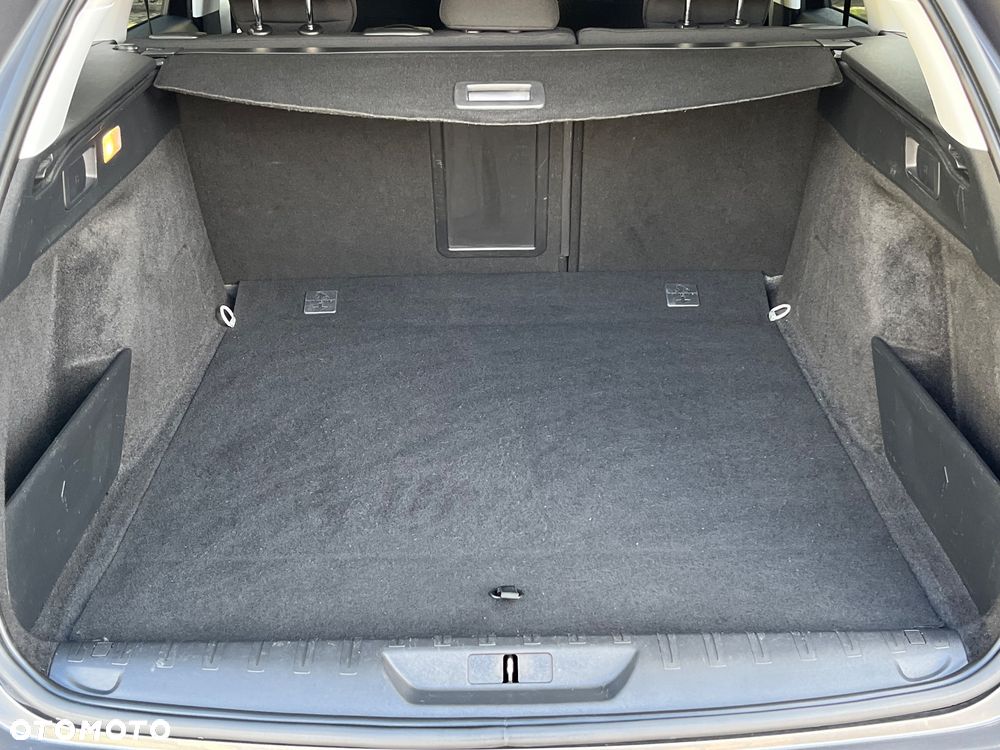 Peugeot 308 - 13