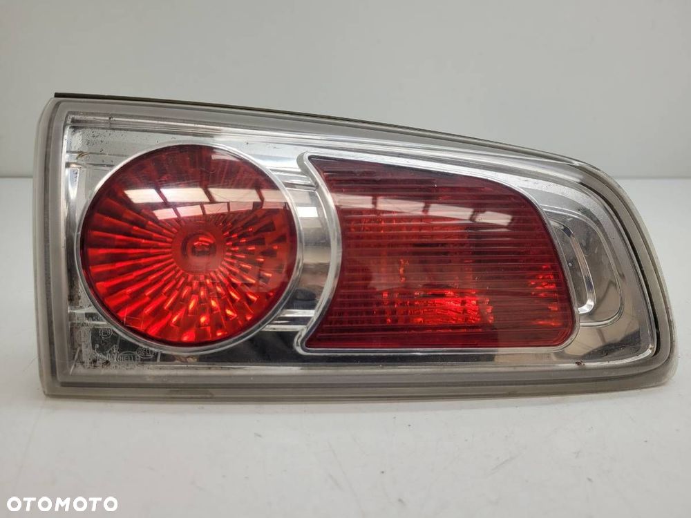 LAMPA TYŁ LEWA MAZDA 2 DY LIFT EUROPA 2007 - 1
