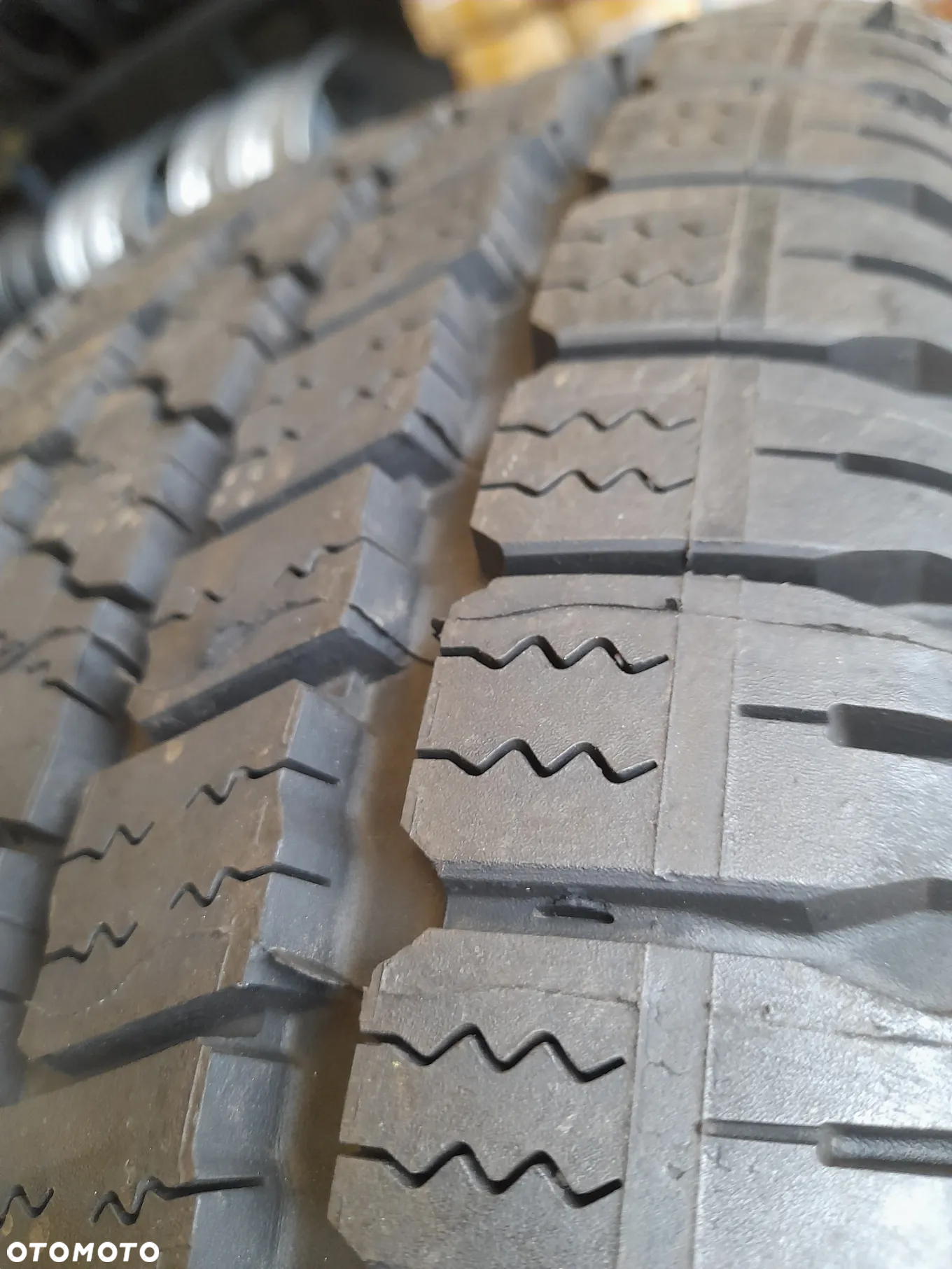 Opony letnie GOODYEAR WRANGLER SR-A M+S 106S 245/70/R16 - 8