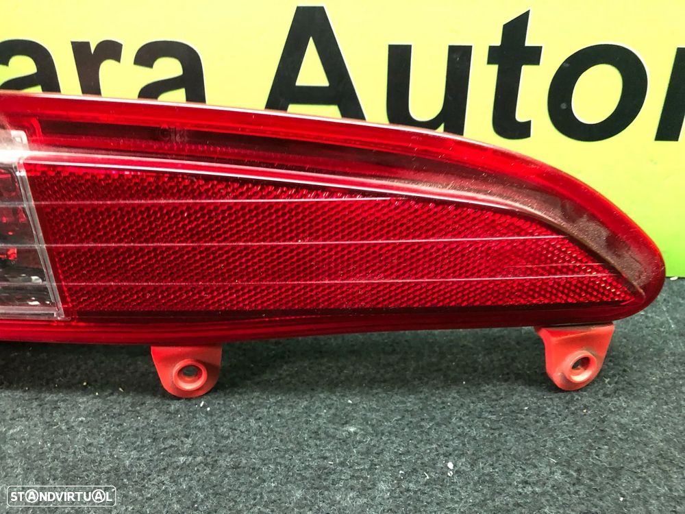 HYUNDAI I20 FAROLIM REFLETOR ESQUERDO - FT442 - 4