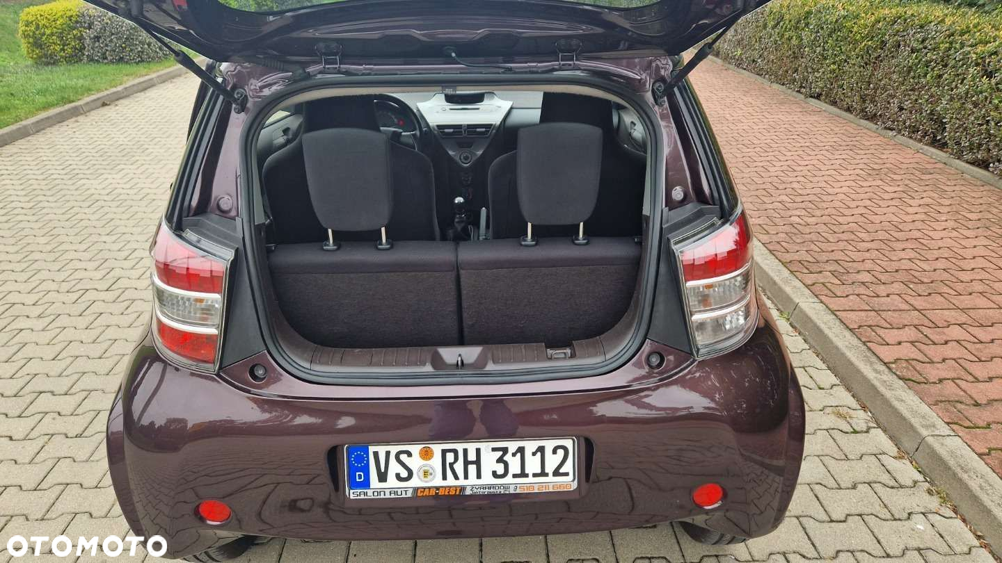 Toyota iQ 1.0 Sol - 13