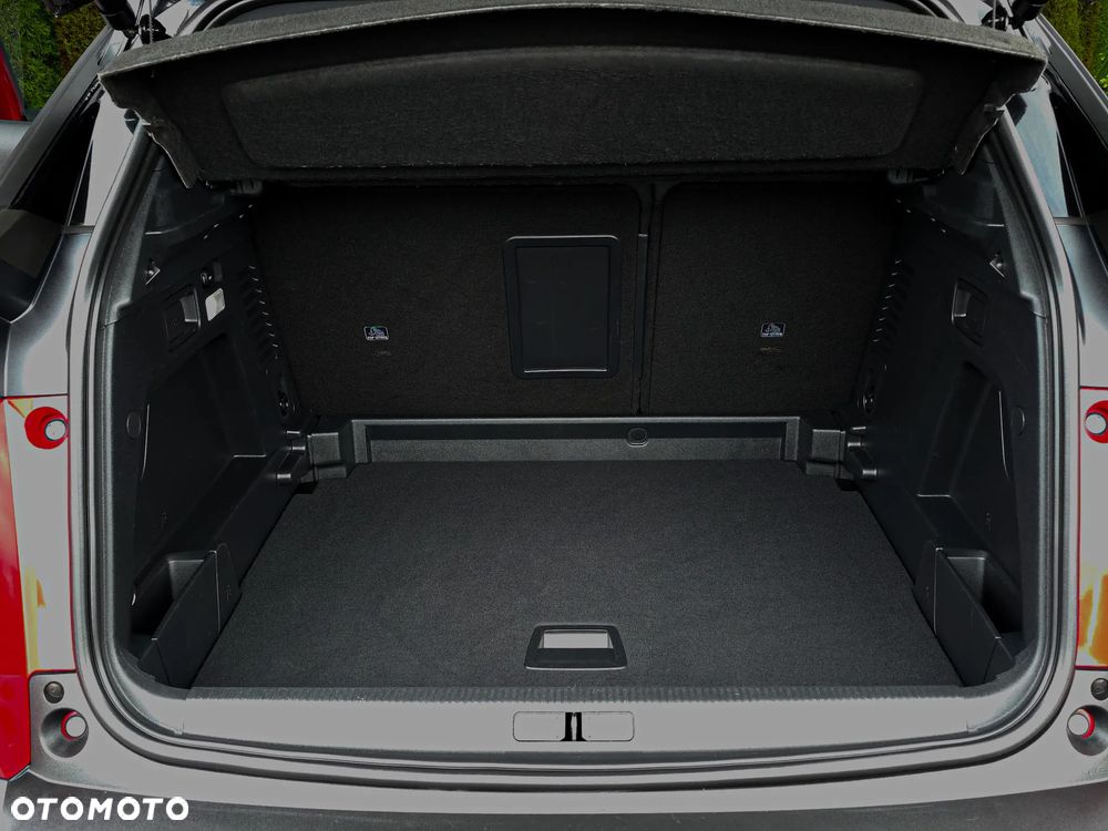 Peugeot 3008 PureTech 180 Stop & Start GPF EAT8 GT Pack - 26