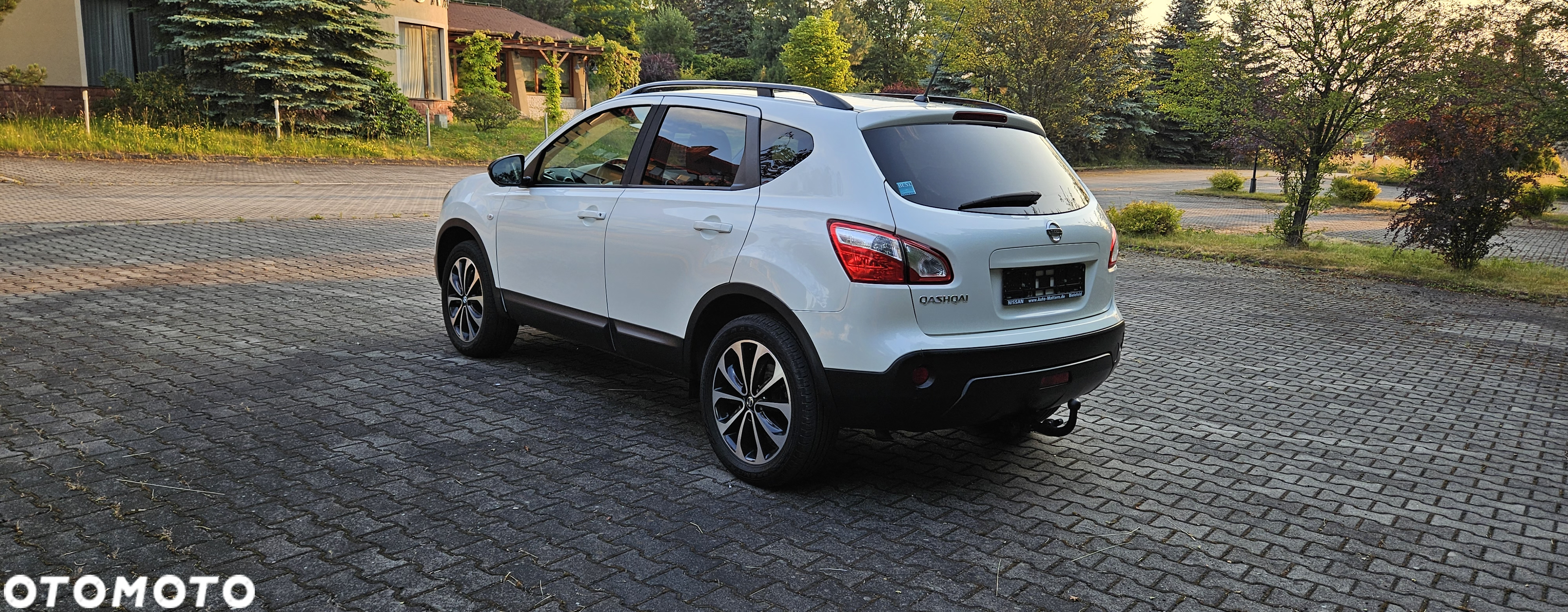 Nissan Qashqai 2.0 4 x 4 CVT tekna - 8