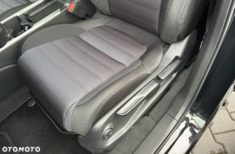 Honda CR-V - 12