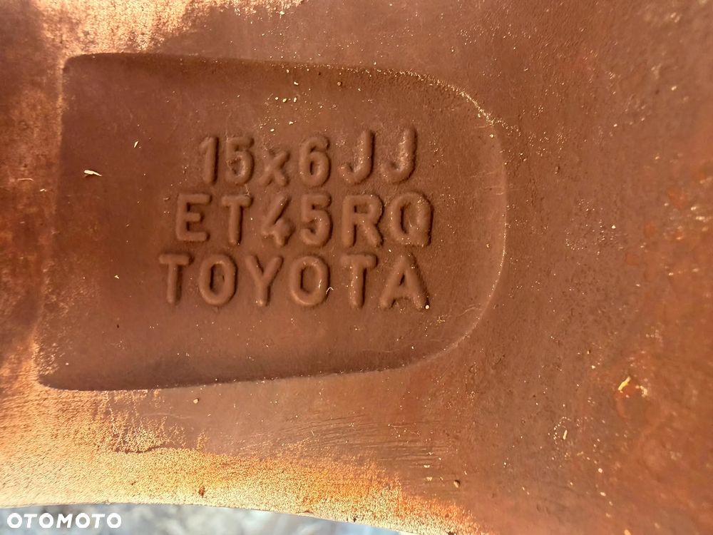 Felgi 15' koła Toyota Corolla E12 Yaris II 4x100 15x6J ET45 centr 54,1 - 9