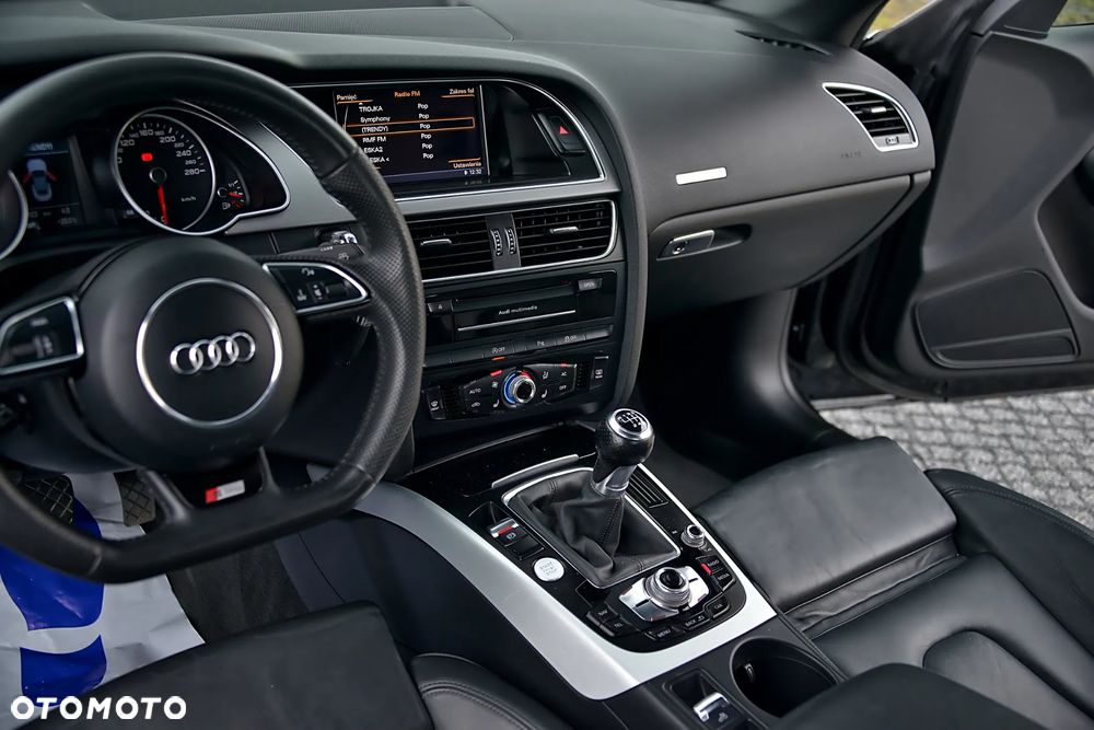 Audi A5 Cabrio - 27
