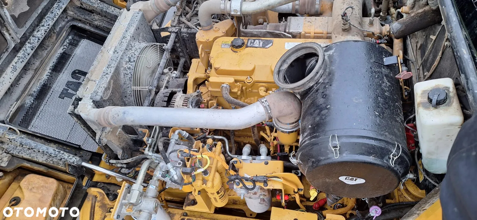 Caterpillar 730C2 6x6 - 16
