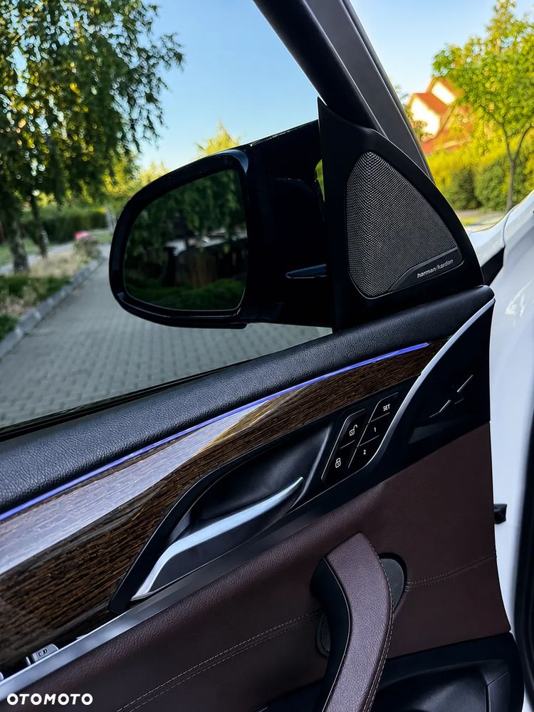 BMW X4 xDrive30i xLine - 11