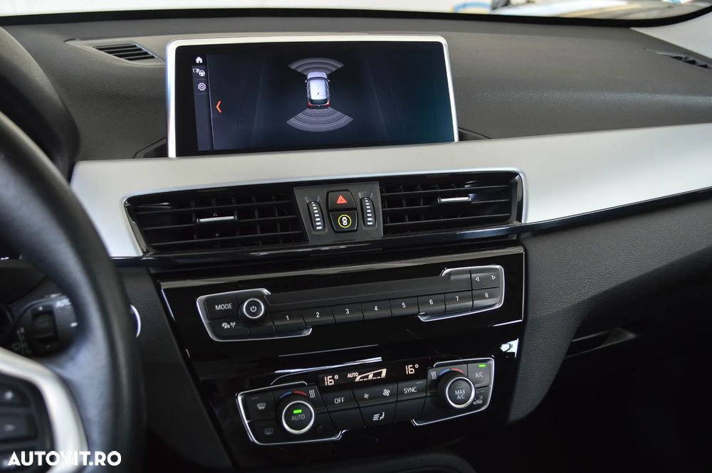 BMW X1 xDrive25e Sport Line - 10