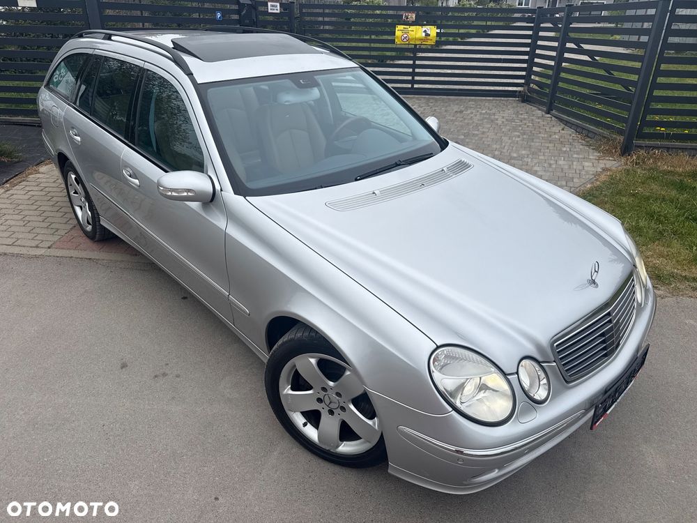 Mercedes-Benz Klasa E 500 4-Matic T Avantgarde - 1