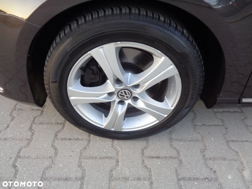 Volkswagen Passat 2.0 TDI DPF Highline - 31