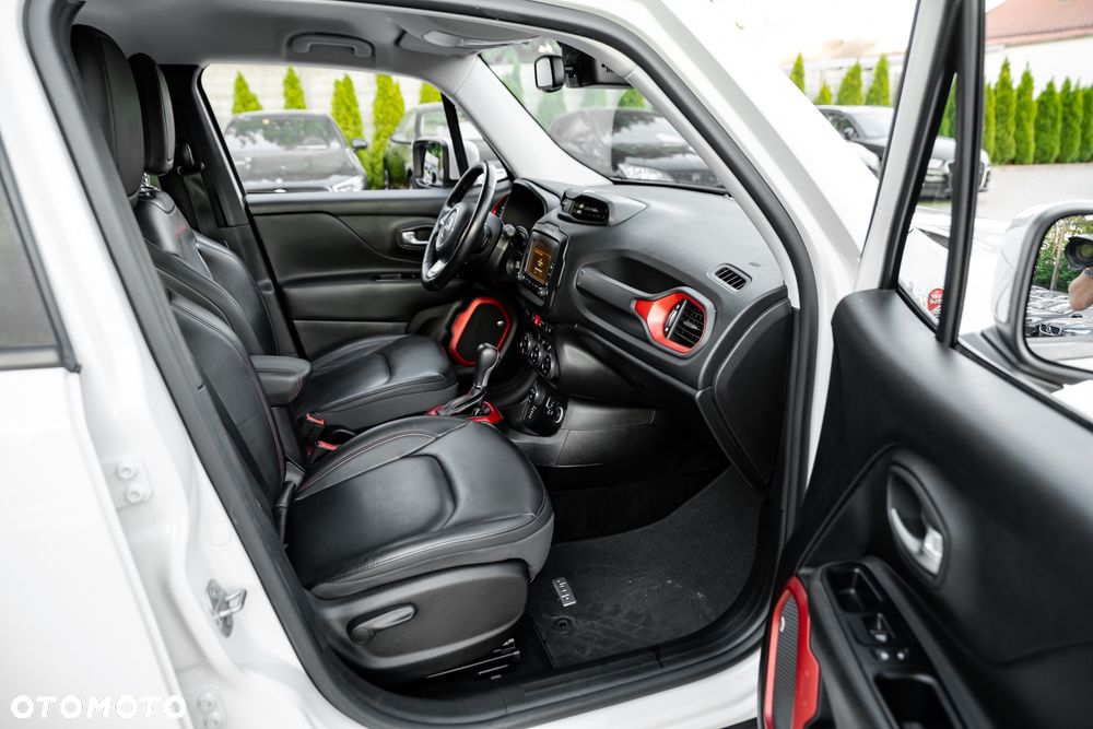 Jeep Renegade 2.0 MultiJet Active Drive Low Automatik Trailhawk - 36