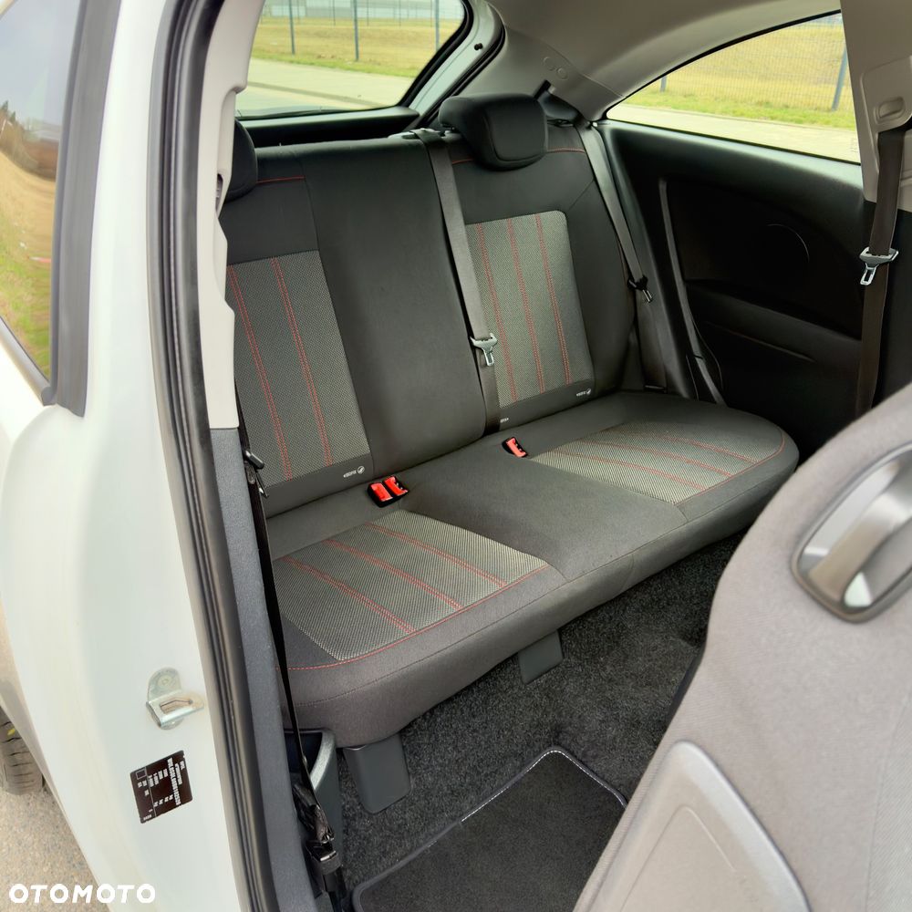 Opel Corsa 1.4 16V Color Edition - 21