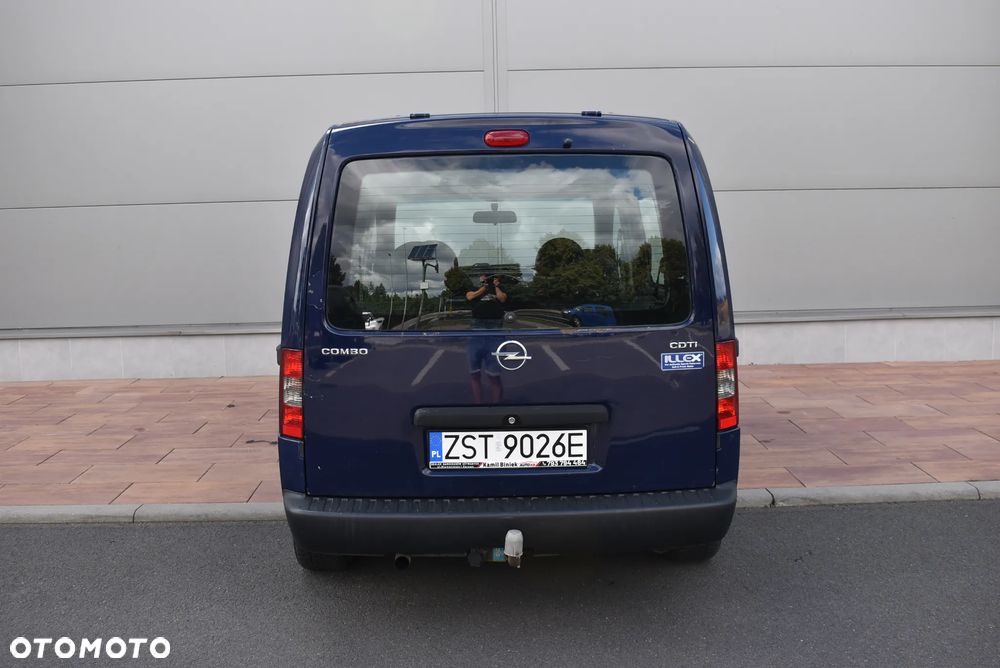 Opel Combo - 26