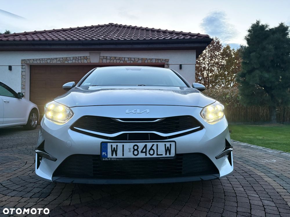 Kia Ceed 1.5 T-GDI M - 2