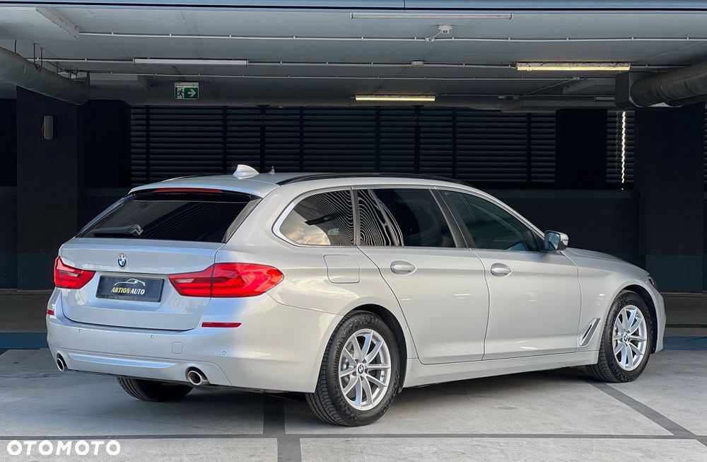 BMW Seria 5 530d xDrive Sport Line - 5