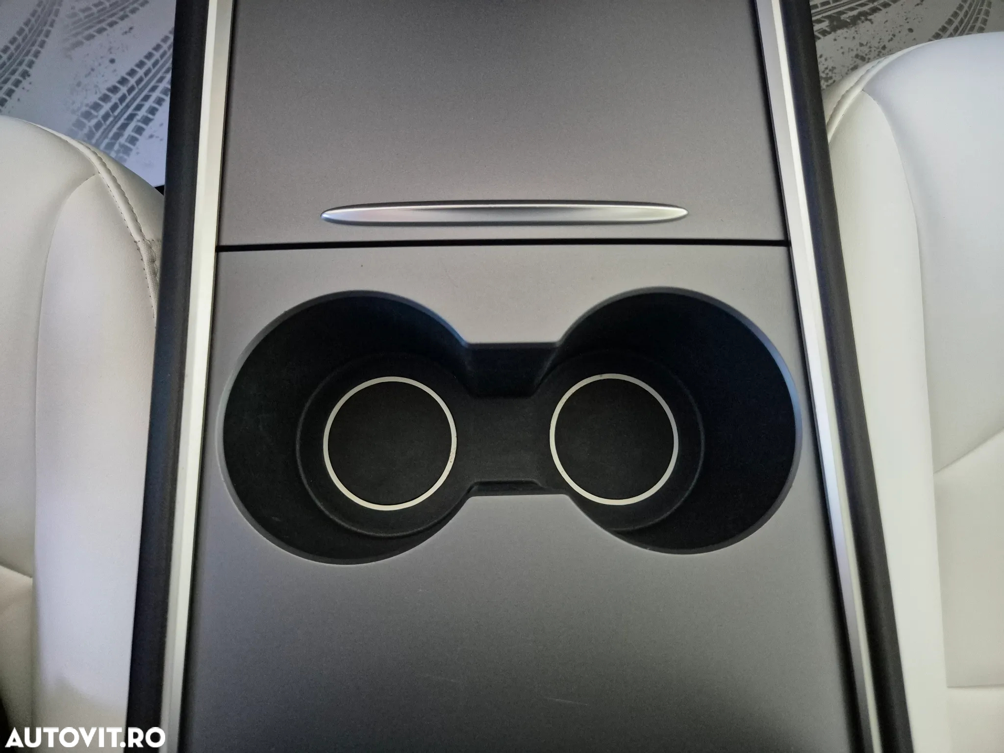 Tesla Model 3 Langstreckenbatterie Allradantrieb Dual Motor - 24