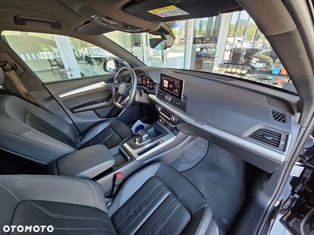 Audi Q5 Sportback - 36