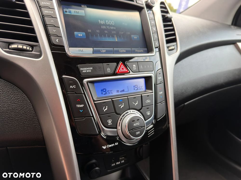 Hyundai i30 1.6 GDI Premium - 27