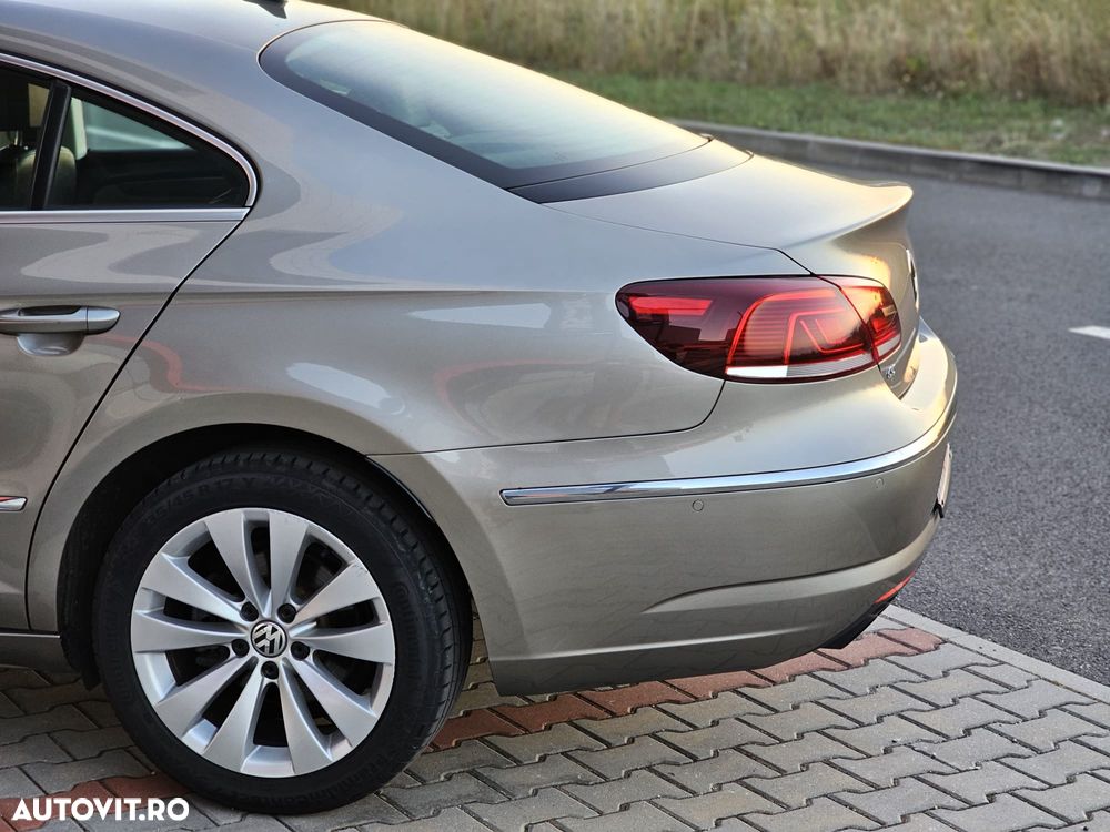 Volkswagen Passat CC 2.0 TDI BMT DSG - 2