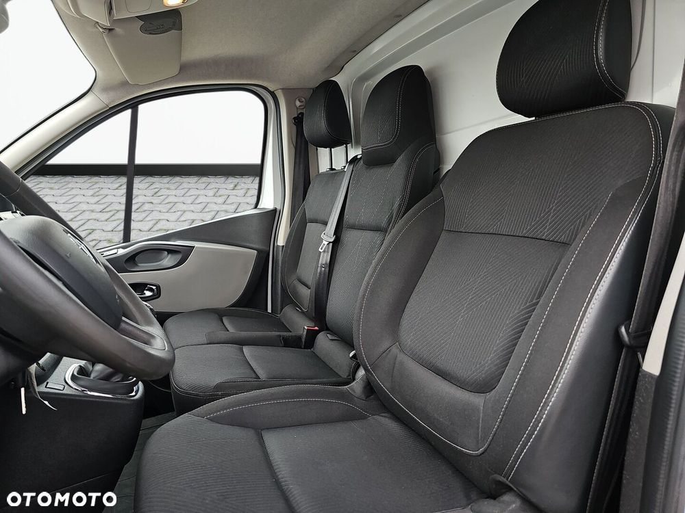 Renault Trafic - 15