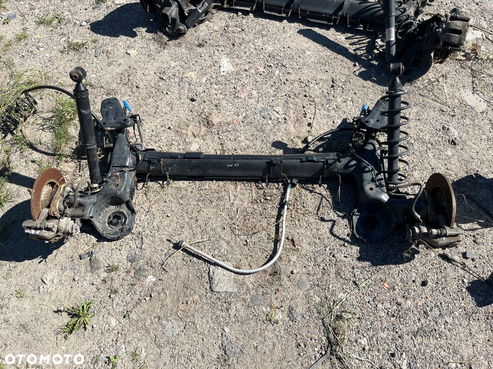 Tylna belka oś zawieszenie Citroen C3 AIRCROSS